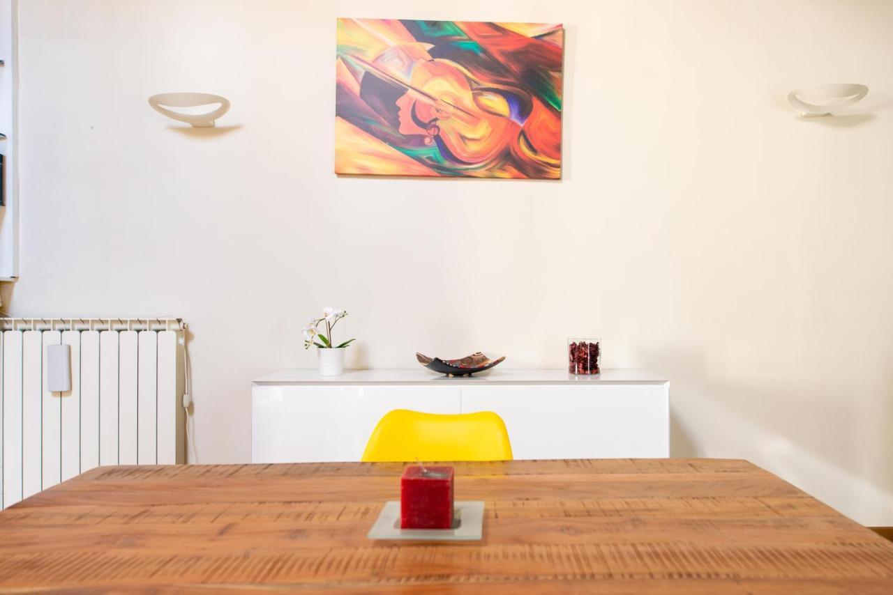 Modern, Bright Near Boboli Gardens & Santo Spirito - Homeunity Florencia