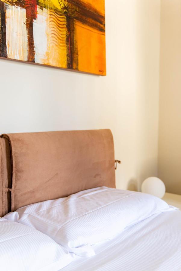 Modern, Bright Near Boboli Gardens & Santo Spirito - Homeunity * Florencia